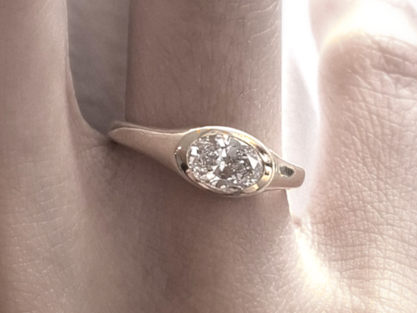 Alternative view of Lab-Grown Diamant Ring LUCIA