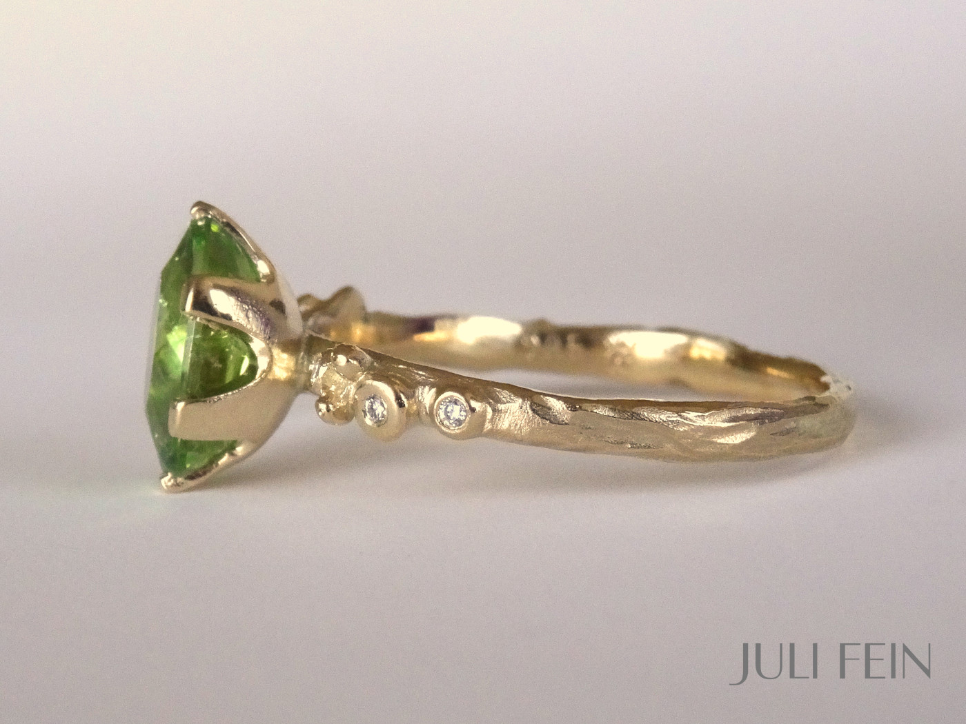 Grüner Turmalin Brillant Ring JULY – Bild 3